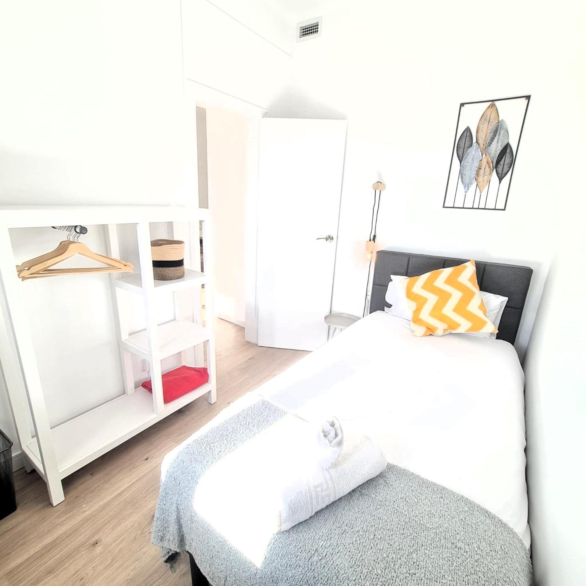 G74 Avenida Gaudi 4 Bedrooms With Balcony- Sagrada Familia Appartement *