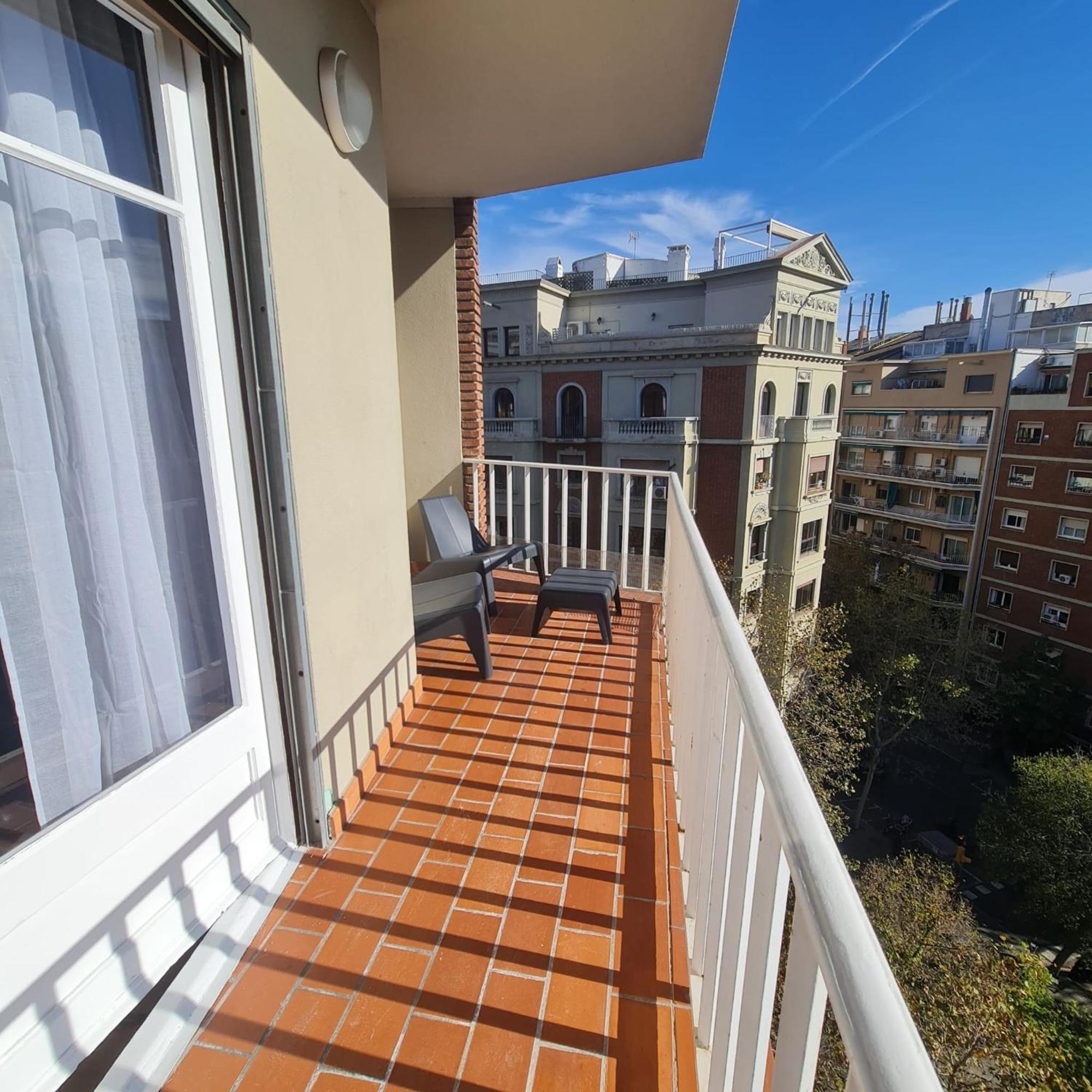 Appartement G74 Avenida Gaudi 4 Bedrooms With Balcony- Sagrada Familia *
